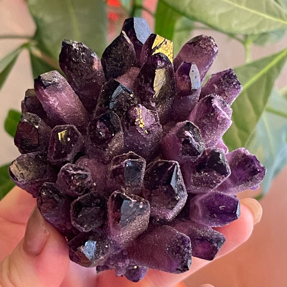 Wow!  ✨Charged✨ Phantom quartz crystal cluster 405 grams